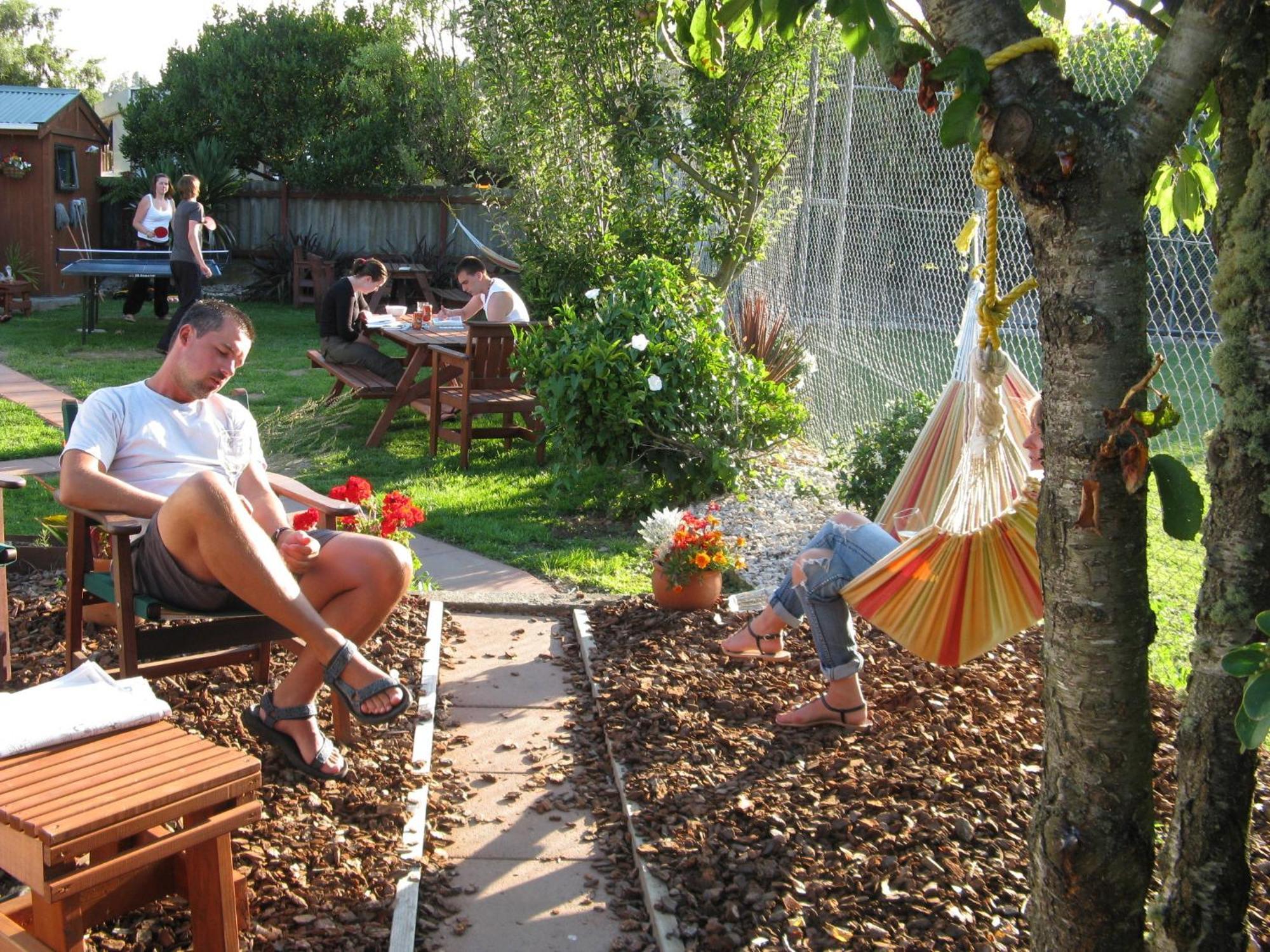 The Bug Backpackers Hostel Nelson Exterior photo